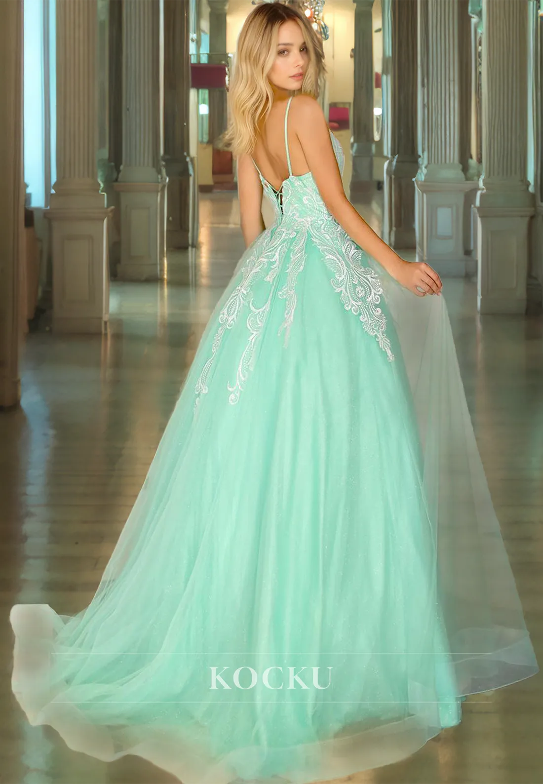 A-Line Spaghetti Straps Prom Dress Sleeveless Mint Green Lace Formal Dress with Train