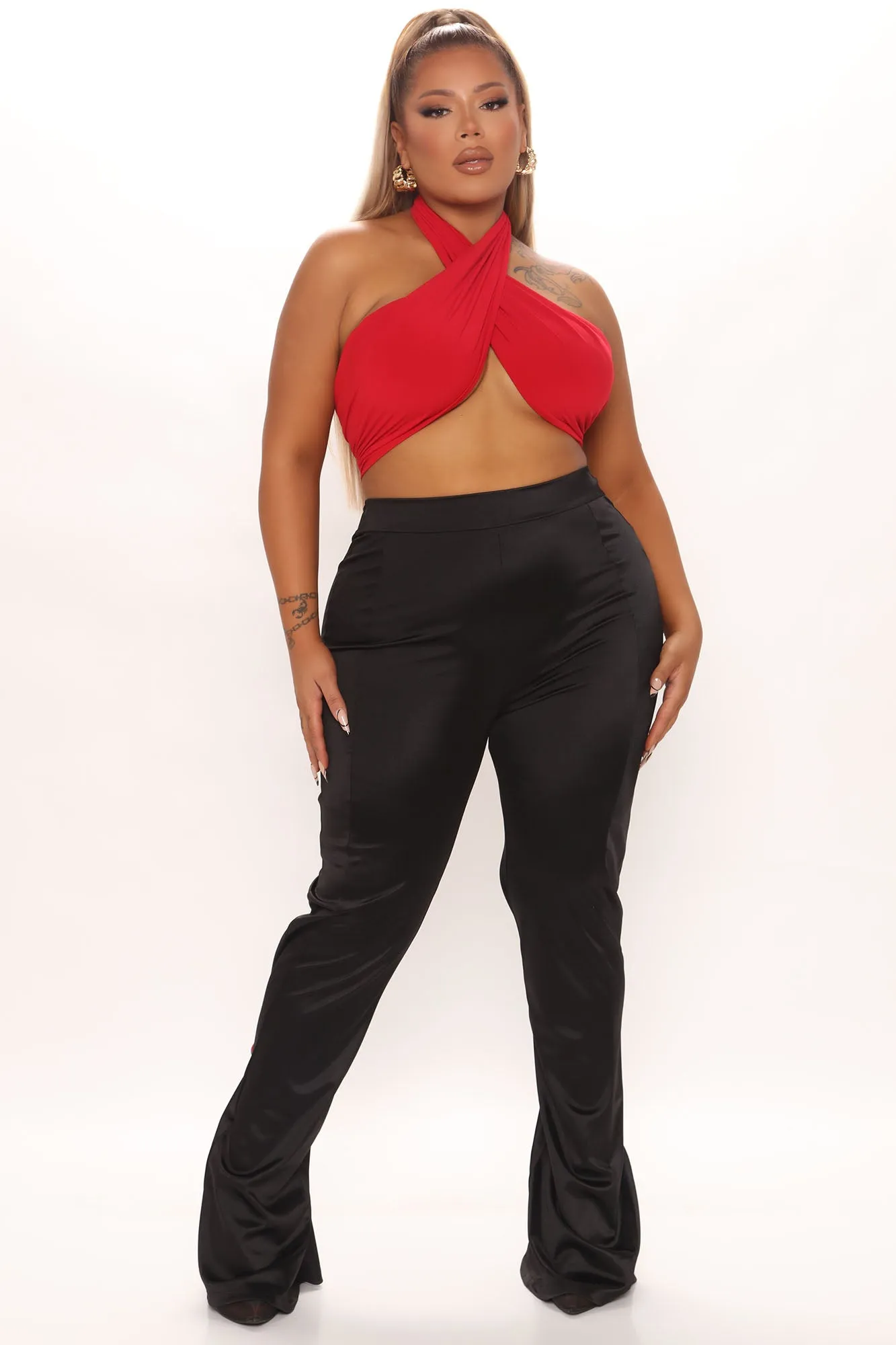 All Glowed Up Satin Flare Pant 33 - Black
