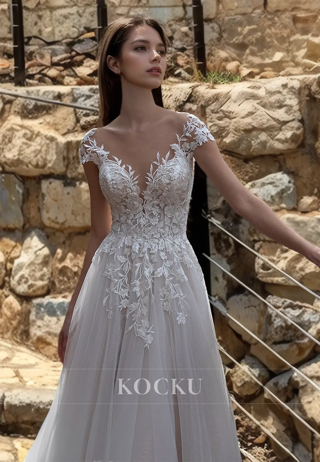 Cap Sleeves A-Line Sweetheart Train Pleats Lace Beach Dress with Appliques Boho Wedding Dress