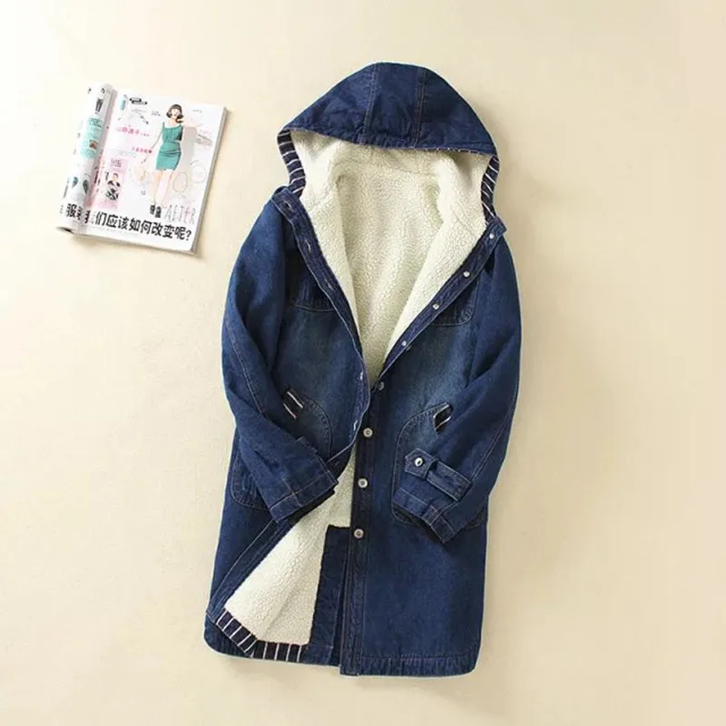 Nukty New Winter Women Lamb Fur Parka Coat Warm Hooded Fur Denim Jacket Big Size Casual JeanCoat Female Thick Warm Denim Jacket