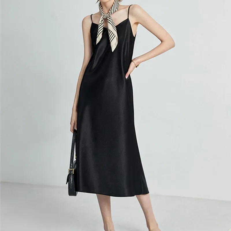 Penelope Satin Women's Shift Dress