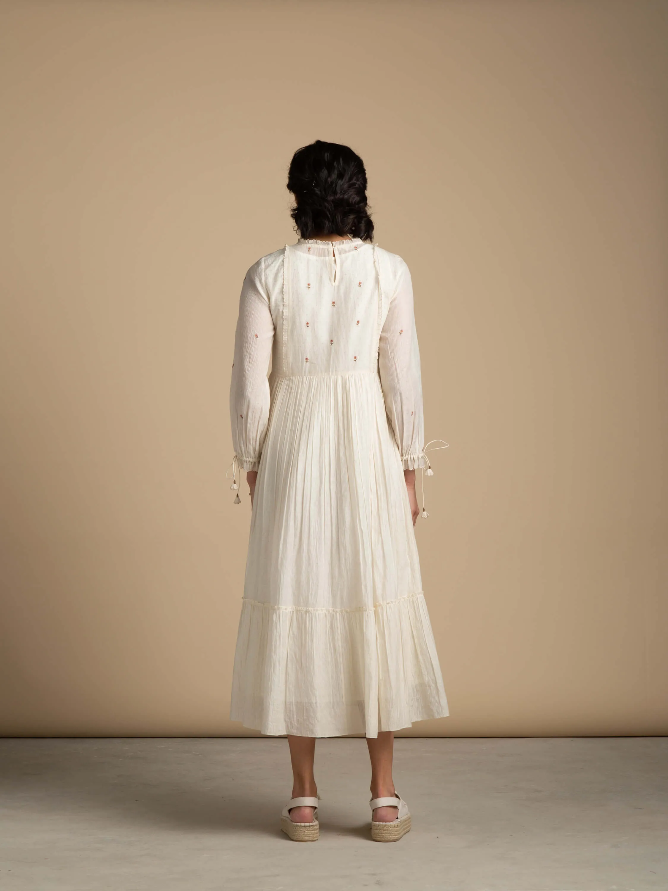 Picture Frame Maxi Dress